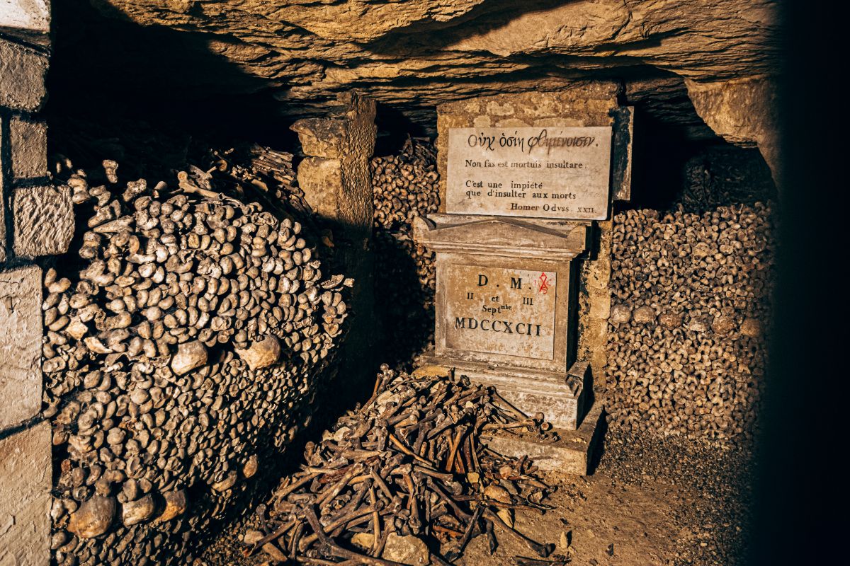 Les catacombes de Paris © Adobe Stock by Adolf