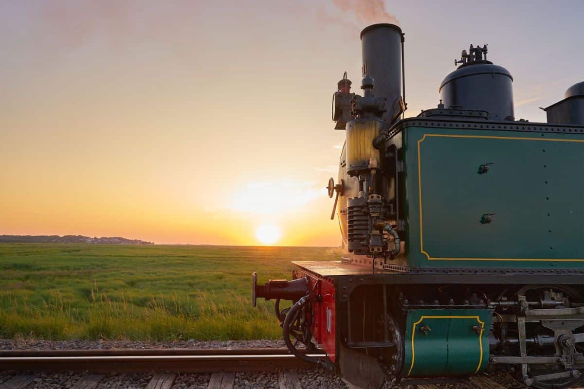 Train à vapeur Baie de Somme et coucher de soleil - Zigzag