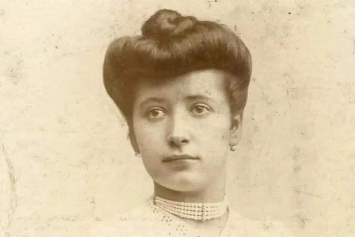 Louise de Bettignies - Zigzag
