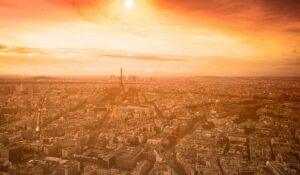 La canicule à Paris avec plus de 40 °C ressentis