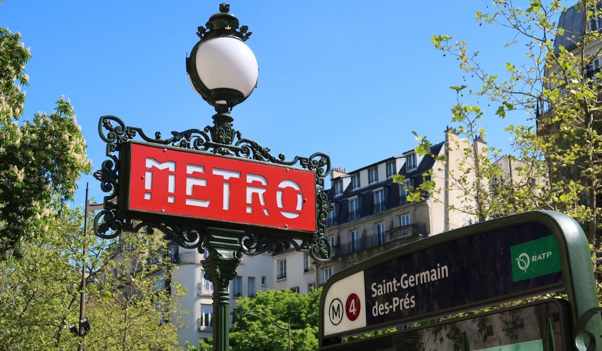 La couleur du Métro 4, Saint-Germain-des-Près