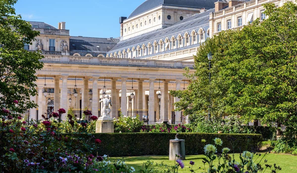 Jardin du Palais-Royal où le cadran solaire se trouvait