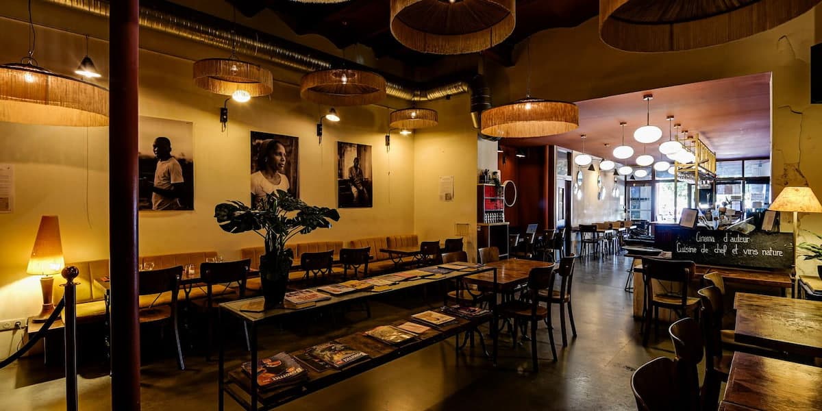 Intérieur du restaurant La Baleine