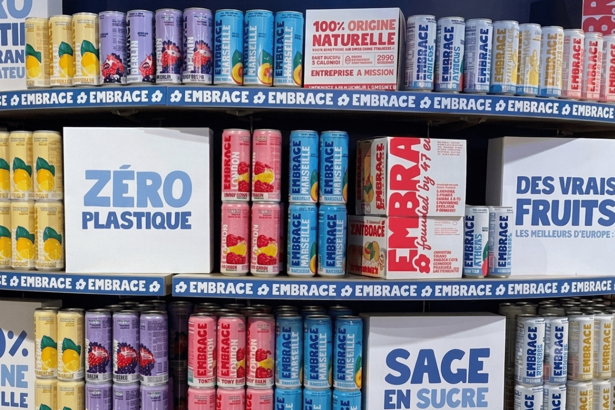 La marque EMBRACE en magasin © Instagram officiel EMBRACE