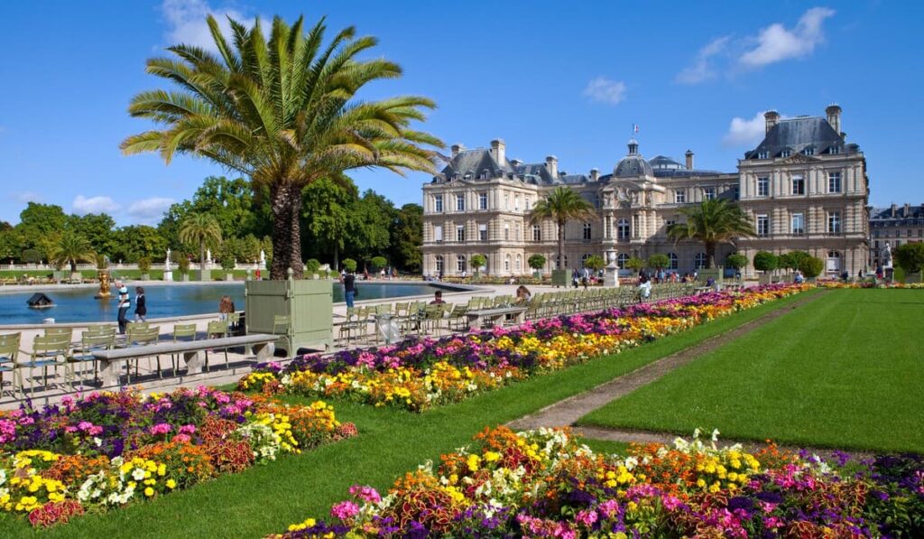 Le jardin du Luxembourg sous le soleil