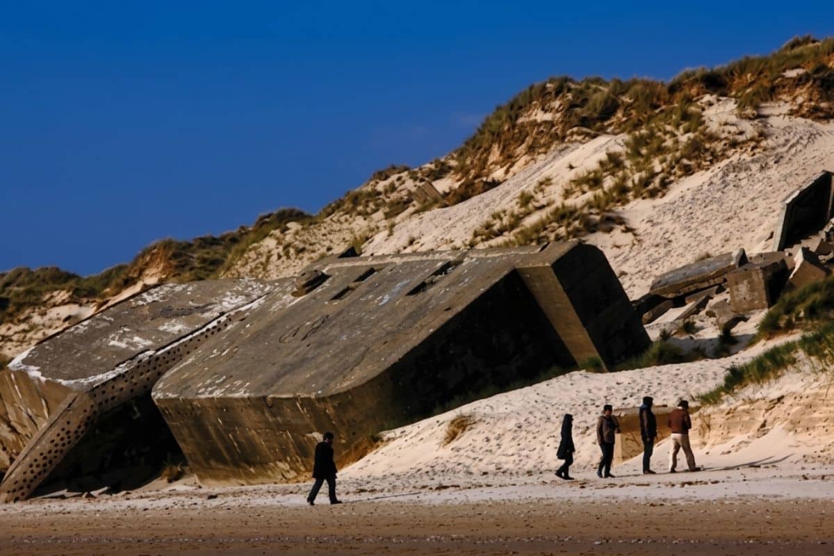 Mur de l'Atlantique sur la plage d’Écault © Guillaume Baviere - Zigzag