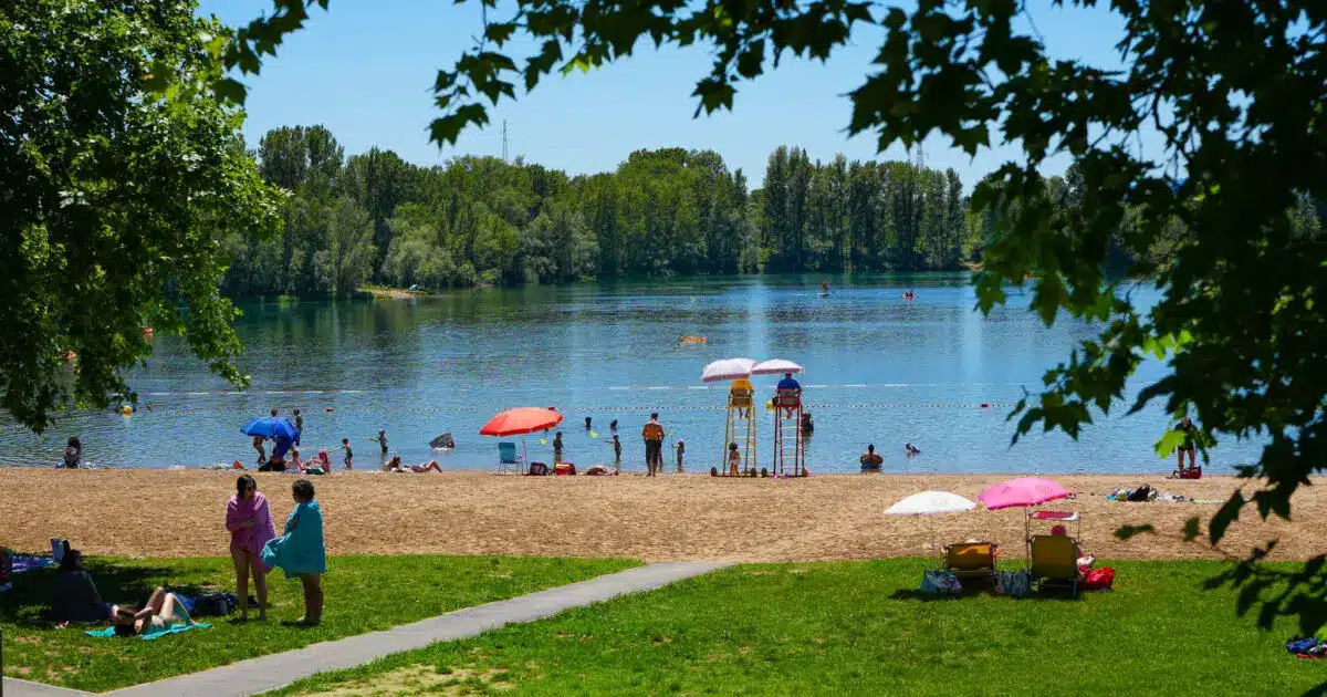 Le lac de Bordelan à Villefranche-sur-Saône