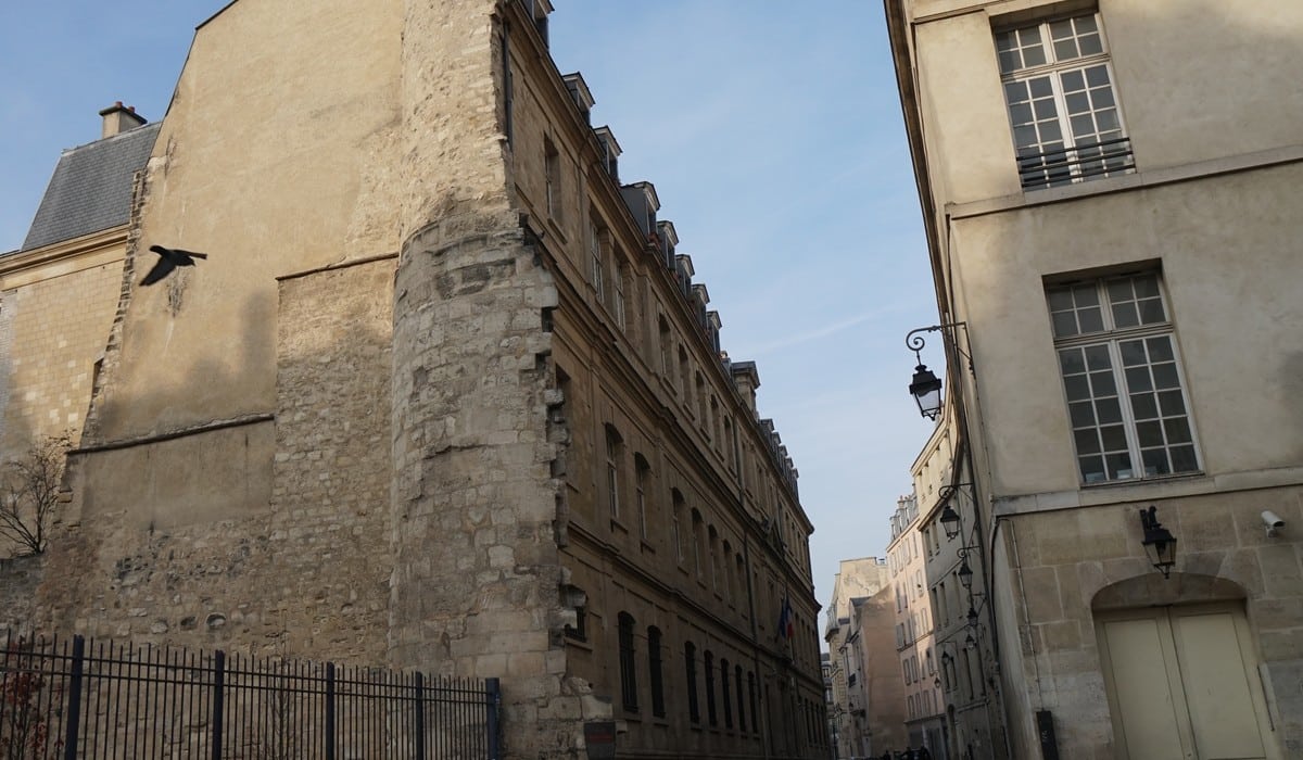 Vestige de l'enceinte de Philippe Auguste à Paris 