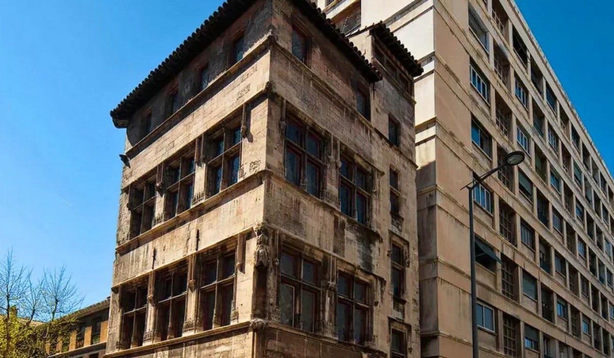 L'hôtel de Cabre avant sa rénovation