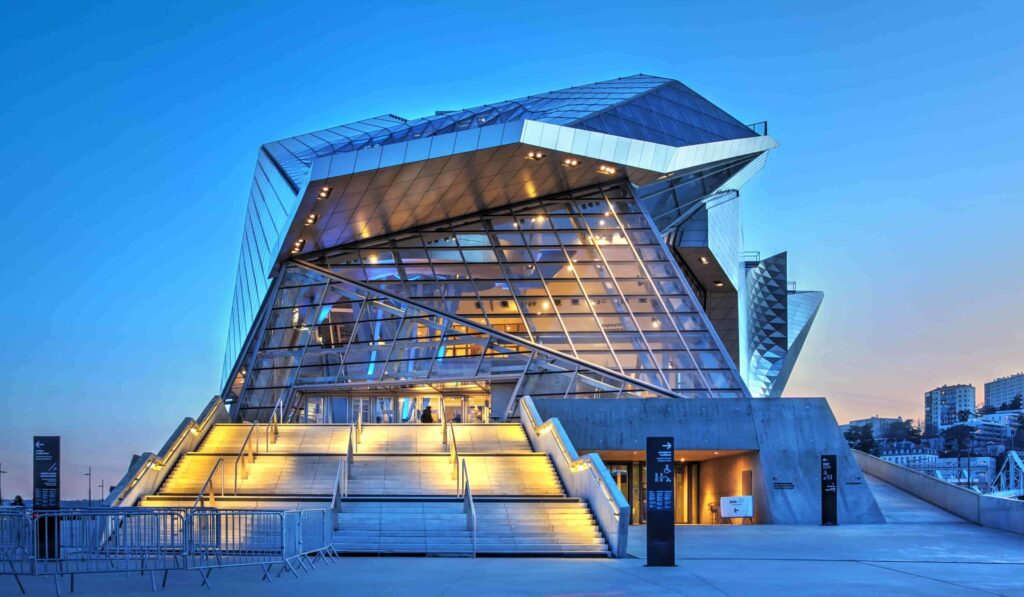 Musée des Confluences Lyon de nuit
